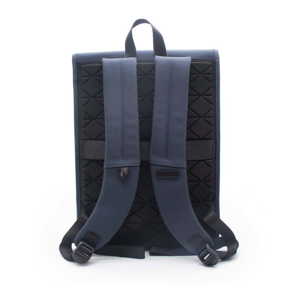 SCX.ontwerp L16 MagPack gerecyclede laptoprugzak 