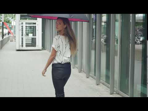FALCONETTI - Inside-out - Handopening - Windproof -  105 cm - Zwart / Zwart