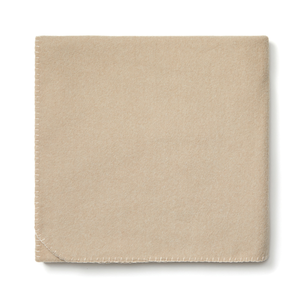 VINGA Bilton gerecyclede deken/poncho - beige (± PMS 7528)